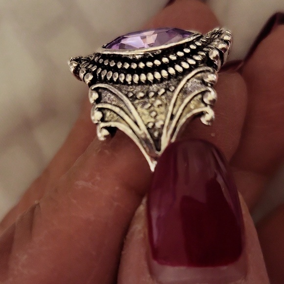 New cubic zirconia pink stone size 10 silver antique look ring - Picture 8 of 8
